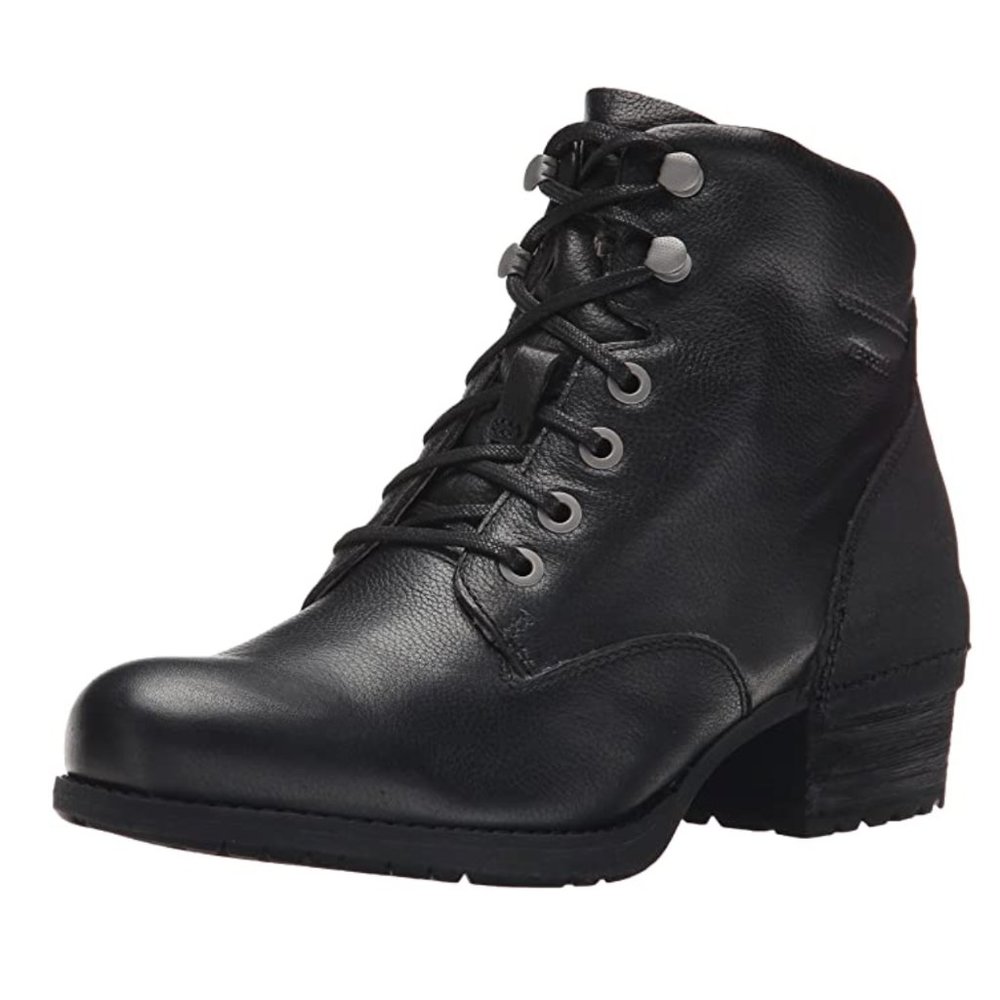 Merrell Women's Shiloh Lace Boot